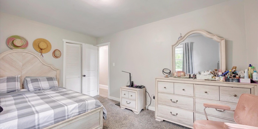 3868 S Sanstone Lane, Bloomington, Indiana 47403,MLS,202523612