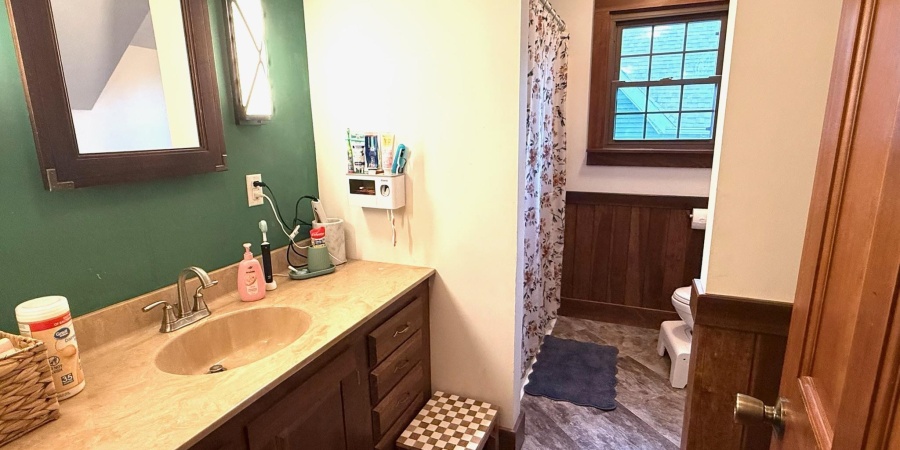 101 Lincoln Avenue, Bedford, Indiana 47421,MLS,202523687