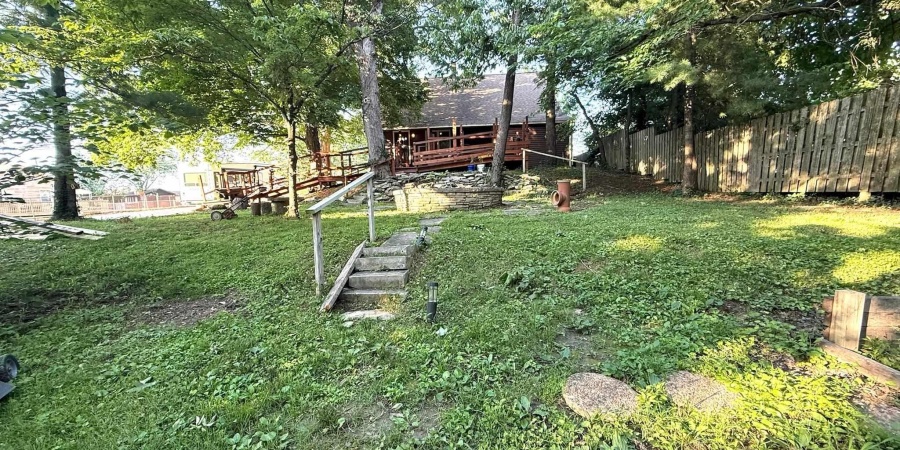 101 Lincoln Avenue, Bedford, Indiana 47421,MLS,202523687