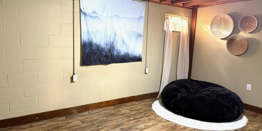 101 Lincoln Avenue, Bedford, Indiana 47421,MLS,202523687