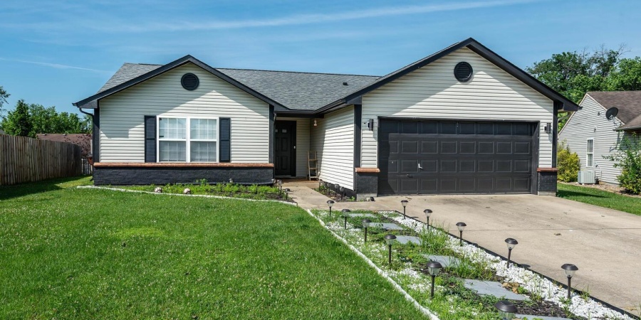 434 S Bay Hill Court, Bloomington, Indiana 47403,MLS,202523740