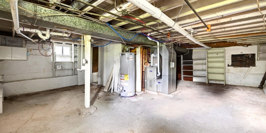 1017 Q Street, Bedford, Indiana 47421-2821,MLS,202523757