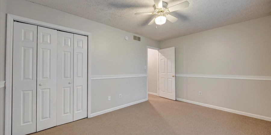 646 E Sherwood Hills Drive, Bloomington, Indiana 47401,MLS,202523785