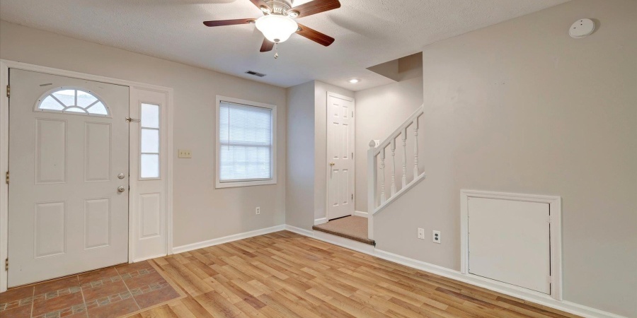 646 E Sherwood Hills Drive, Bloomington, Indiana 47401,MLS,202523785
