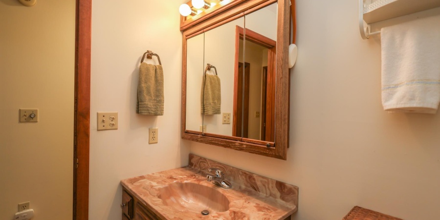 946 E Chambers Pike, Bloomington, Indiana 47408,MLS,202523821