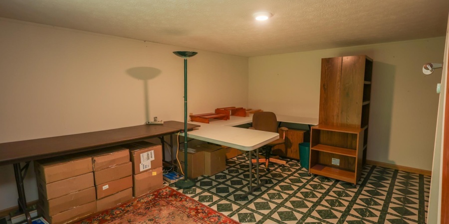 946 E Chambers Pike, Bloomington, Indiana 47408,MLS,202523821