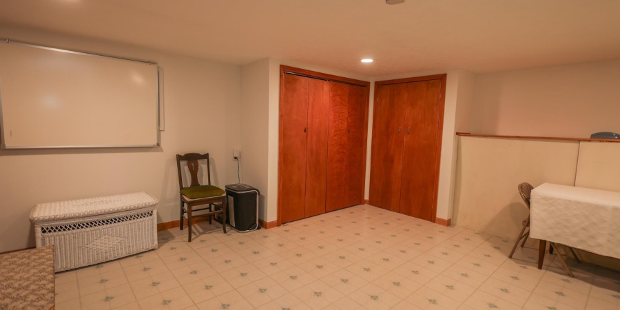 946 E Chambers Pike, Bloomington, Indiana 47408,MLS,202523821