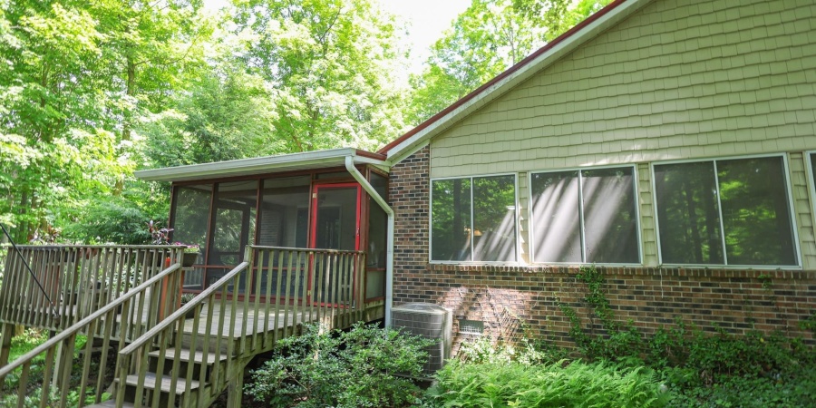 946 E Chambers Pike, Bloomington, Indiana 47408,MLS,202523821