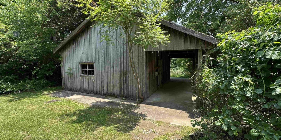 2176 W State Road 45 Highway, Solsberry, Indiana 47459-6097,MLS,202523891