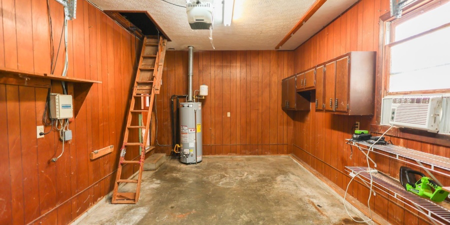 4611 W Middle Court, Bloomington, Indiana 47403,MLS,202523897