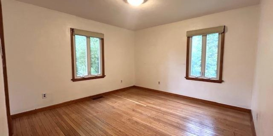 1517 E Maxwell Lane, Bloomington, Indiana 47401,MLS,202523913