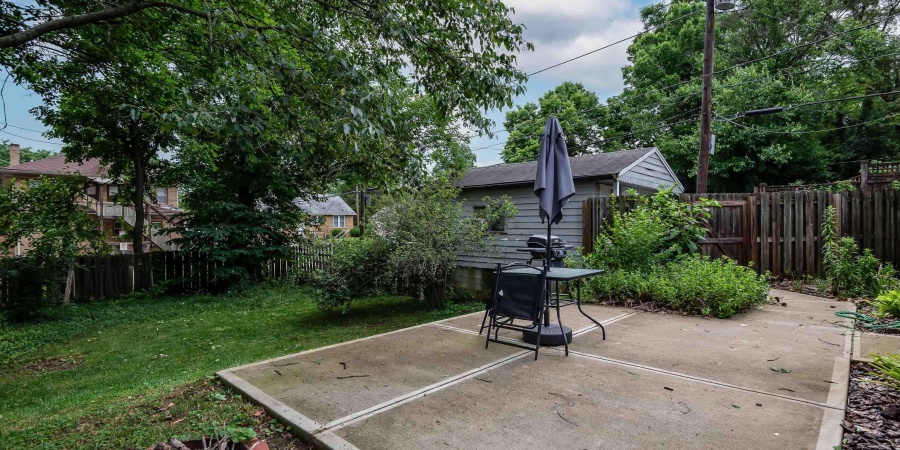 1317 E Hunter Avenue, Bloomington, Indiana 47401,MLS,202524073