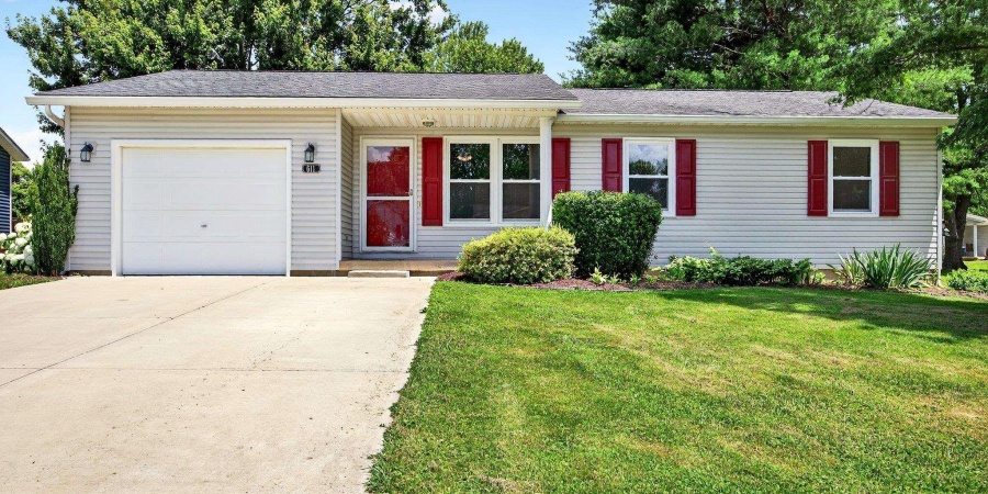 611 W Tecumseh Drive, Ellettsville, Indiana 47429,MLS,202524144