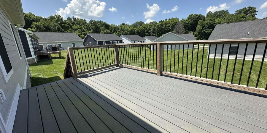 926 Stonehenge Drive, Bedford, Indiana 47421,MLS,202524225