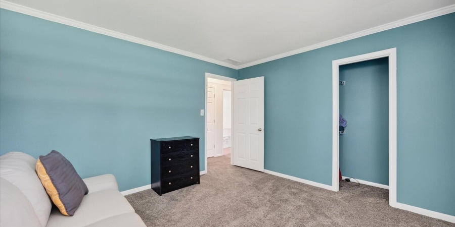 3725 W Jeffrey Road, Bloomington, Indiana 47403-4115,MLS,202524767