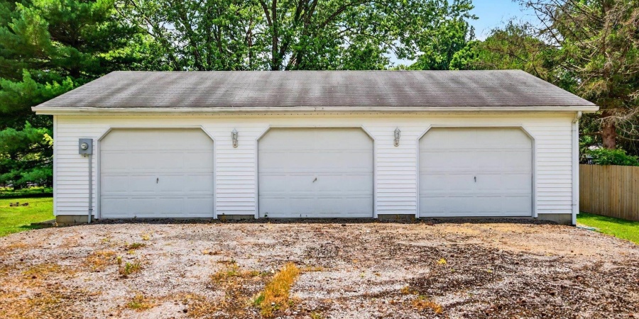 3725 W Jeffrey Road, Bloomington, Indiana 47403-4115,MLS,202524767