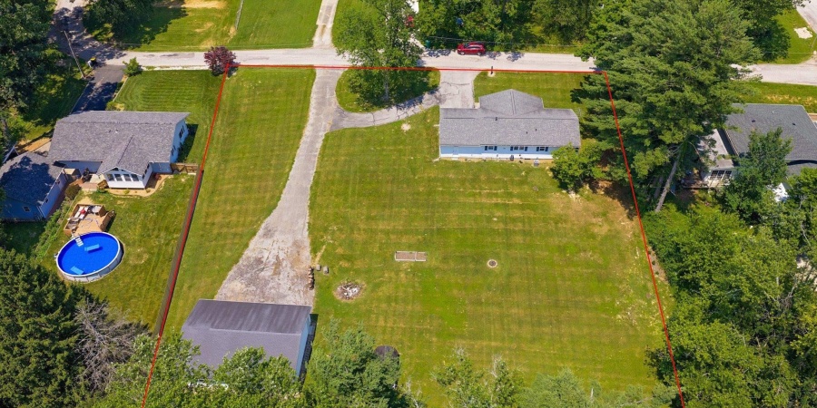3725 W Jeffrey Road, Bloomington, Indiana 47403-4115,MLS,202524767