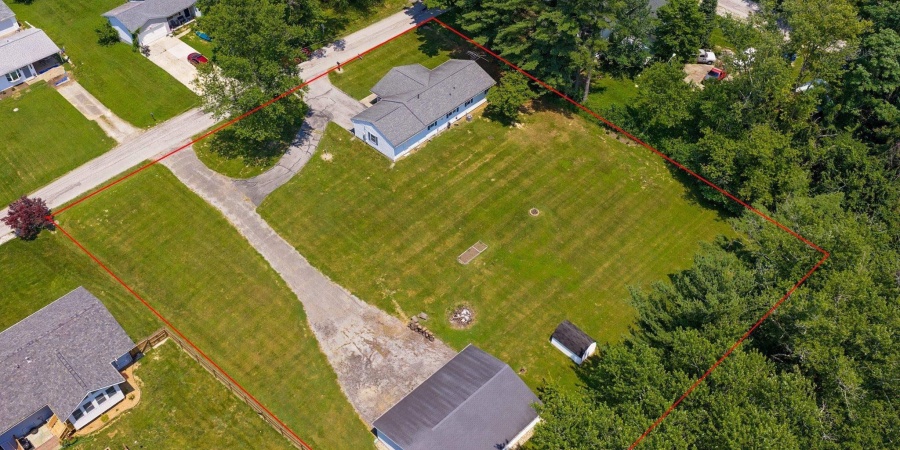 3725 W Jeffrey Road, Bloomington, Indiana 47403-4115,MLS,202524767