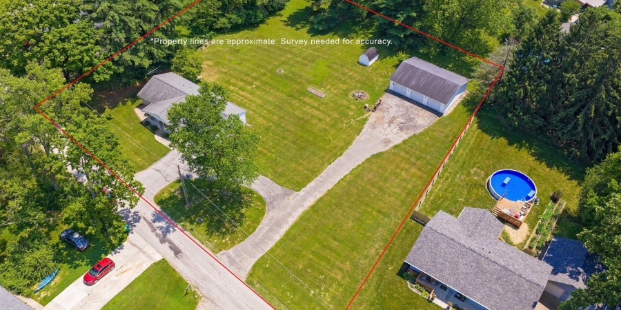 3725 W Jeffrey Road, Bloomington, Indiana 47403-4115,MLS,202524767