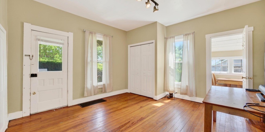 1499 W Allen Street, Bloomington, Indiana 47403,MLS,202524912