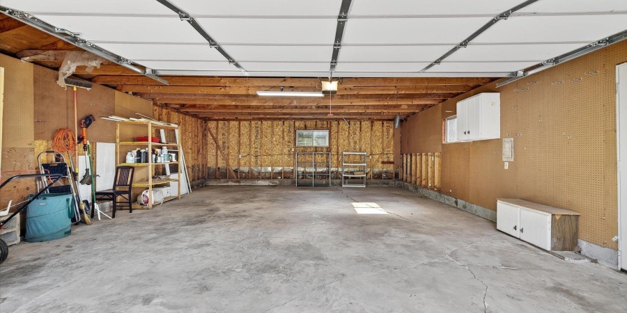 1701 S Maxwell Street, Bloomington, Indiana 47401,MLS,202524964