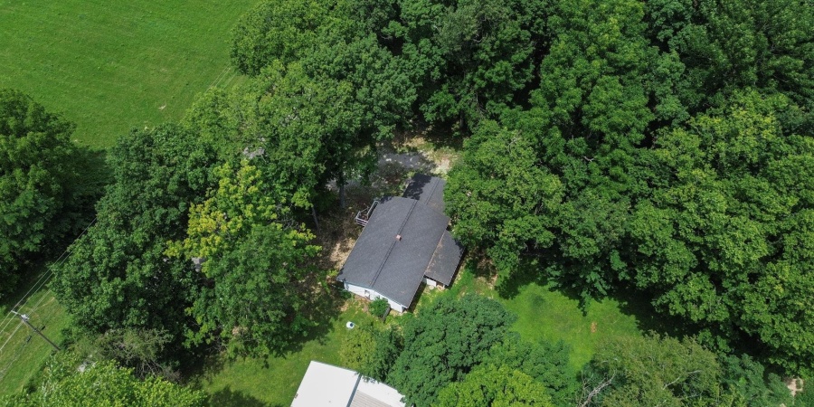 448 Maple Leaf Road, Bedford, Indiana 47421,MLS,202525050