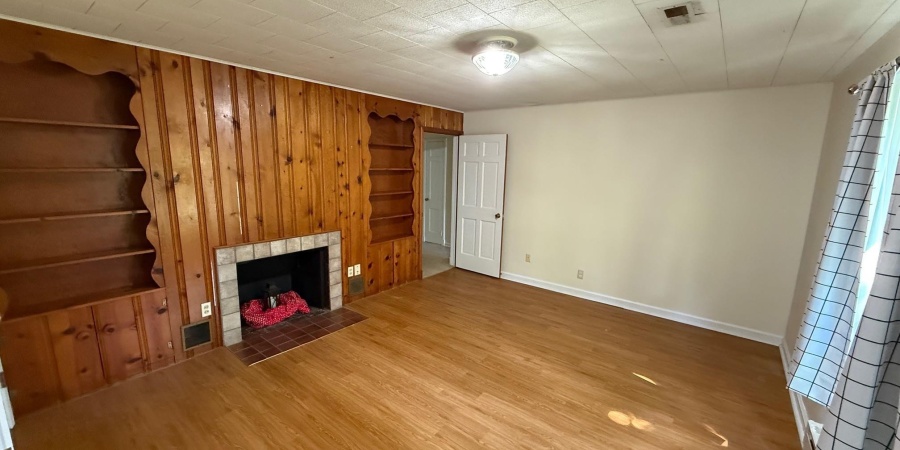 830 S Woodlawn Avenue, Bloomington, Indiana 47401,MLS,202525187