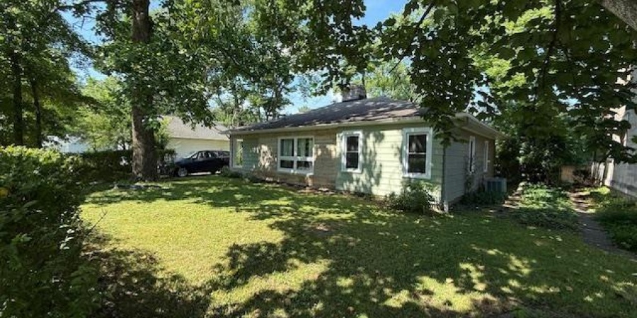 830 S Woodlawn Avenue, Bloomington, Indiana 47401,MLS,202525187