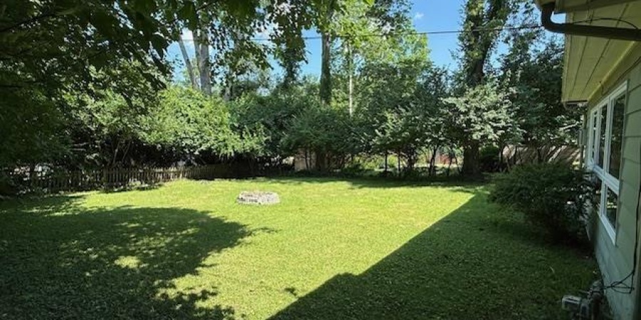 830 S Woodlawn Avenue, Bloomington, Indiana 47401,MLS,202525187