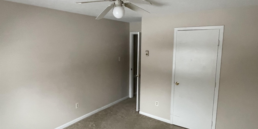 1015 N Rogers Street, Bloomington, Indiana 47404,MLS,202525517