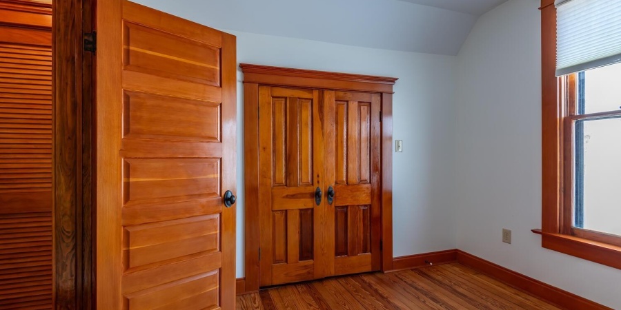 630 E University Street, Bloomington, Indiana 47401,MLS,202525535