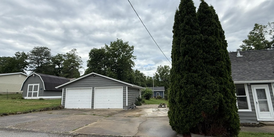 903 W Temperance Street, Ellettsville, Indiana 47429,MLS,202525501