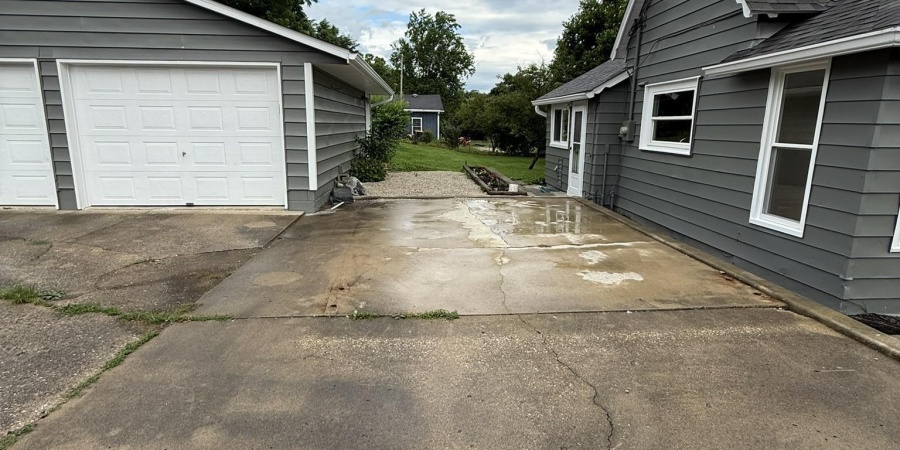 903 W Temperance Street, Ellettsville, Indiana 47429,MLS,202525501
