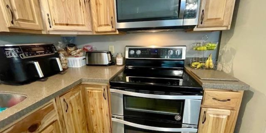 445 W Miami Street, Ellettsville, Indiana 47429,MLS,202525643