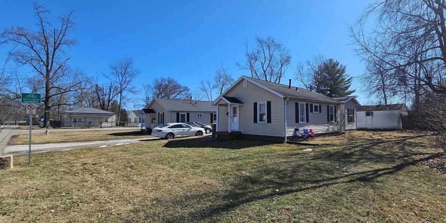 2210 E 7th Street, Bloomington, Indiana 47408,MLS,202506099