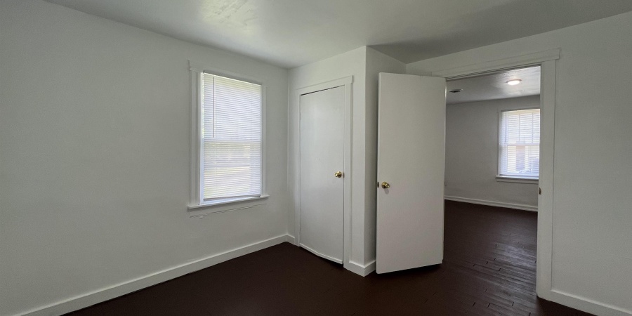 2210 E 7th Street, Bloomington, Indiana 47408,MLS,202506099