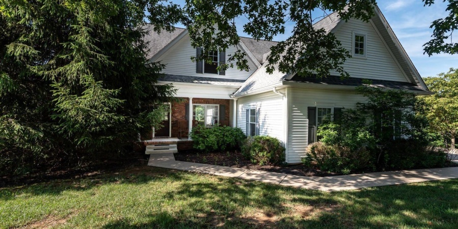 6404 N Braksway Drive, Bloomington, Indiana 47408,MLS,202525879