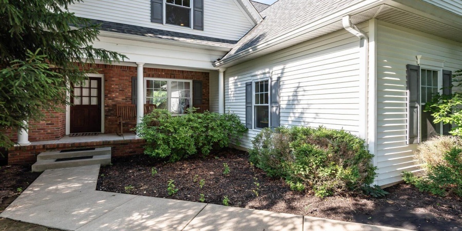 6404 N Braksway Drive, Bloomington, Indiana 47408,MLS,202525879