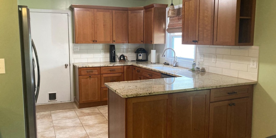 805 W Countryside Lane, Bloomington, Indiana 47403,MLS,202525975