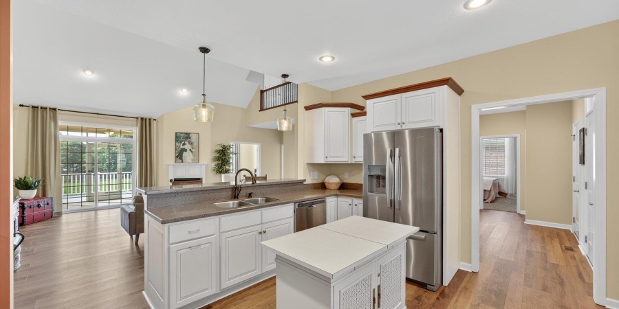 857 W Baywood Drive, Bloomington, Indiana 47403,MLS,202525978