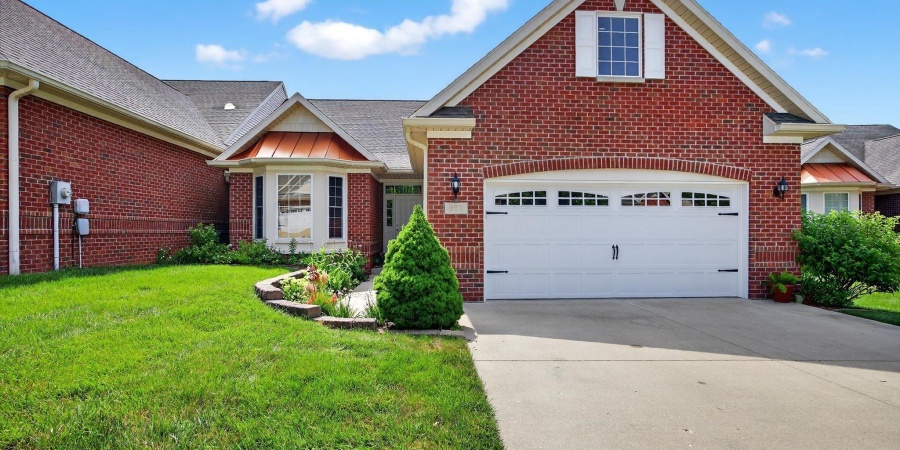 857 W Baywood Drive, Bloomington, Indiana 47403,MLS,202525978