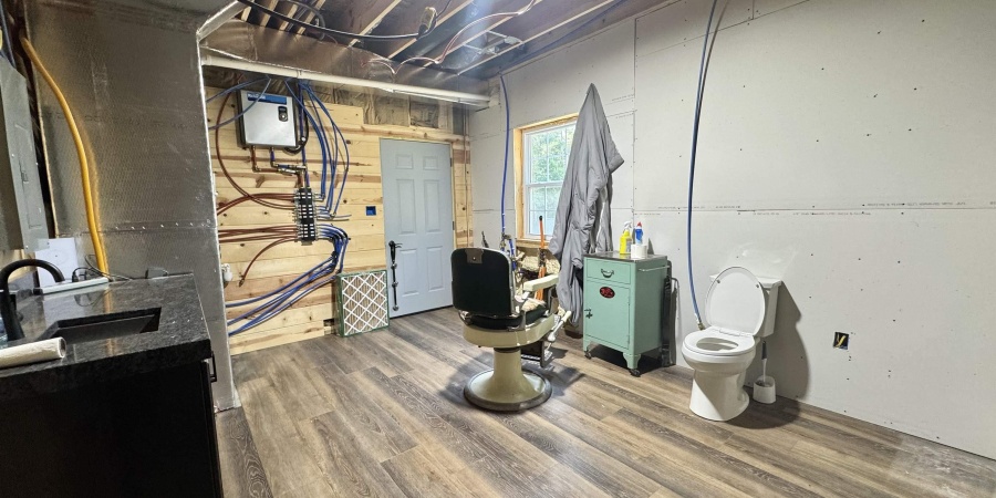 15672 W 275 N, Dugger, Indiana 47848,MLS,202526041
