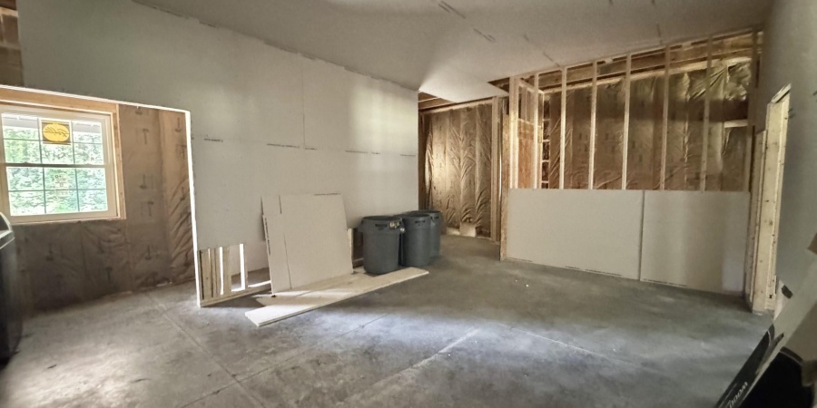 15672 W 275 N, Dugger, Indiana 47848,MLS,202526041