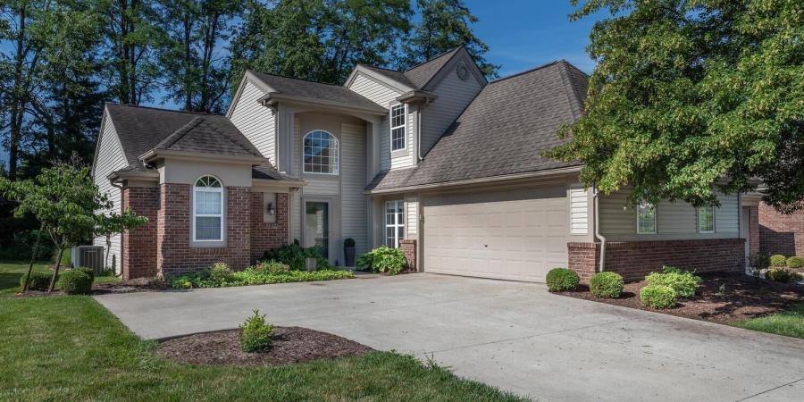 722 E Moss Creek Drive, Bloomington, Indiana 47401,MLS,202526052