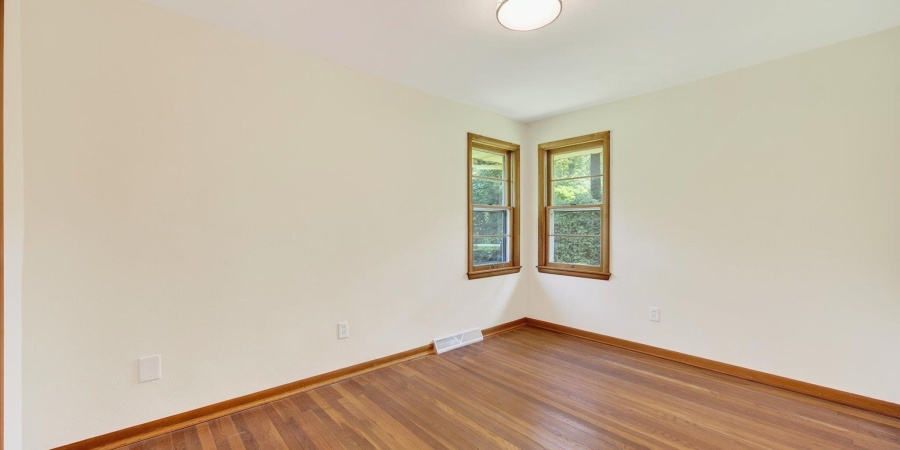 401 S Pleasant Ridge Road, Bloomington, Indiana 47401,MLS,202526084