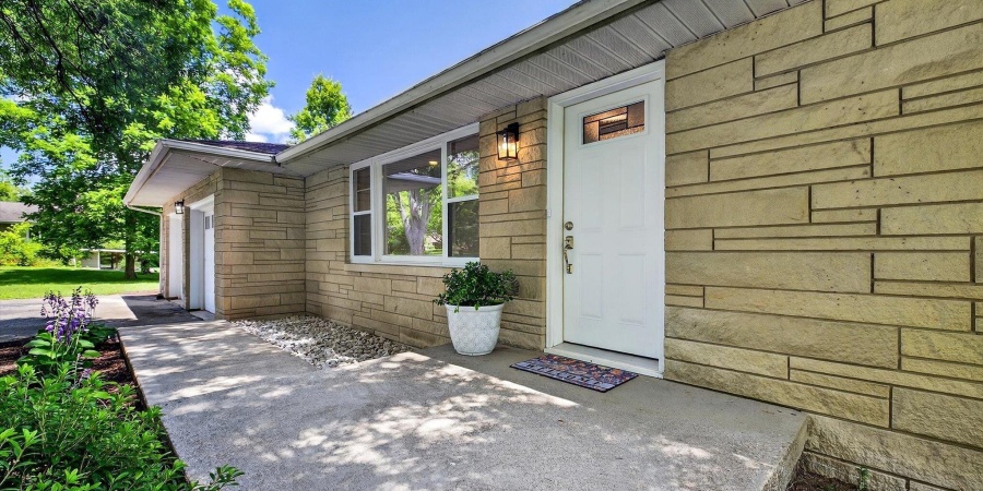 401 S Pleasant Ridge Road, Bloomington, Indiana 47401,MLS,202526084