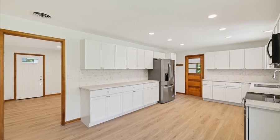 401 S Pleasant Ridge Road, Bloomington, Indiana 47401,MLS,202526084