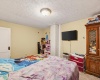 612 S Lewis Street, Bloomfield, Indiana 47424-1530,MLS,202526181