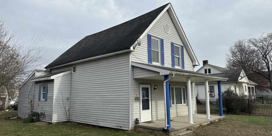 310 W Main Street, Worthington, Indiana 47471,MLS,202526229