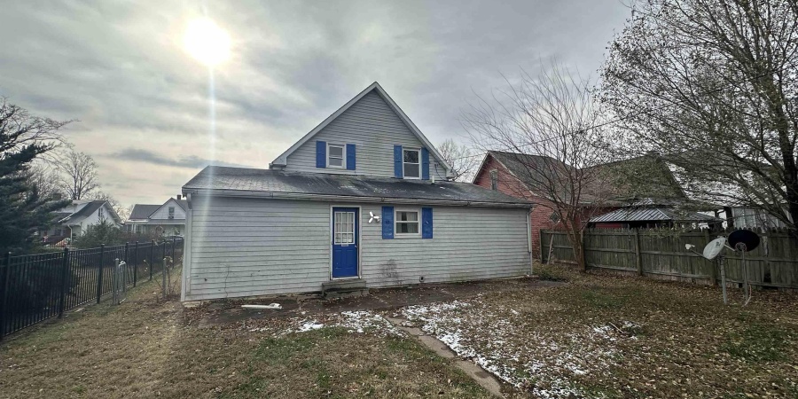 310 W Main Street, Worthington, Indiana 47471,MLS,202526229
